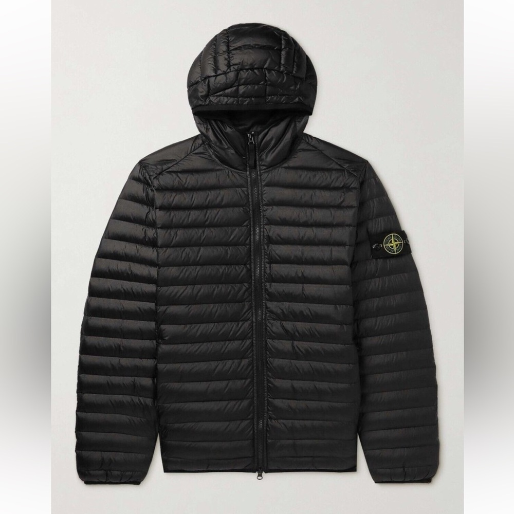 NWT! Stone Island Men’s Loom Woven Chambers R-Nylon Down TC (Black; Medium)